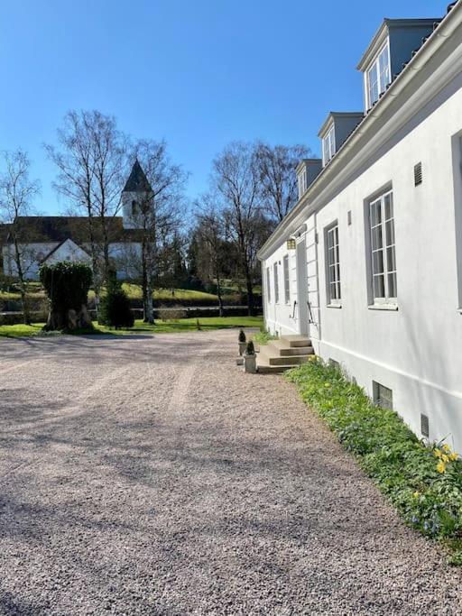 Praestgardsidyll Gaesthus Med Boutique-kaensla * Sosdala